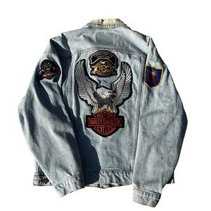 VINTAGE 80s Levi's Denim Jean Jacket Harley-Davidson Patched Made in USA Size L